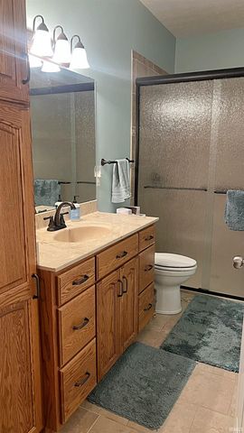 250 Willow Lane, Linton, IN 47441