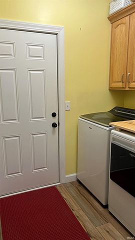 250 Willow Lane, Linton, IN 47441