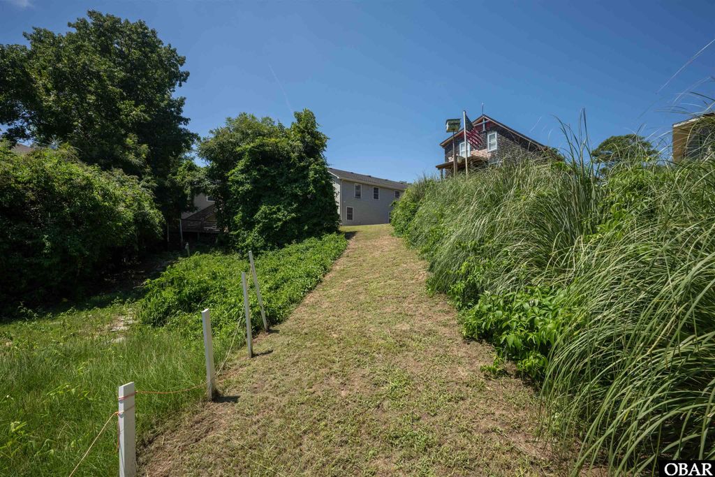 Image 26 of property listing at 102 Craigy Court Lot 76, Kill Devil Hills, NC 27948