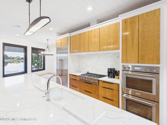 120 Covington Way, Madison, MS 39110