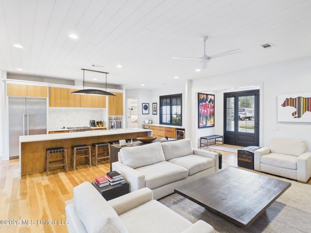 120 Covington Way, Madison, MS 39110
