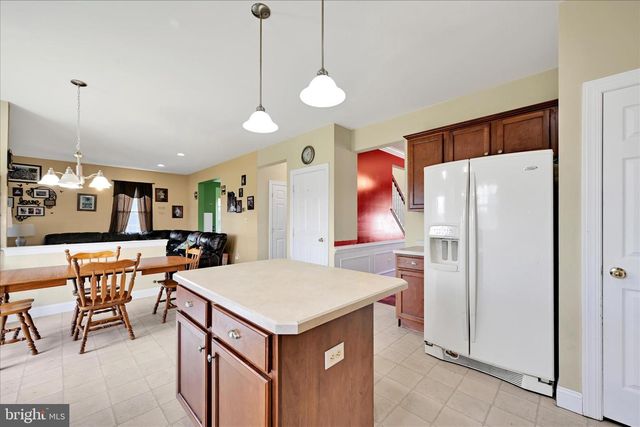 221 CROSSWIND WAY, Lebanon, PA 17042