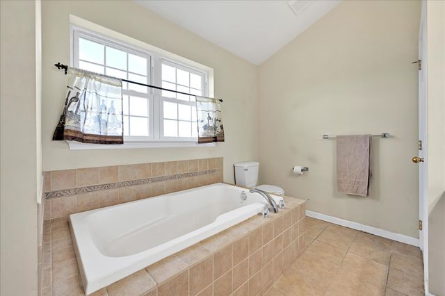 221 CROSSWIND WAY, Lebanon, PA 17042