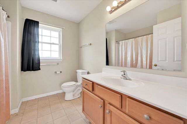 221 CROSSWIND WAY, Lebanon, PA 17042