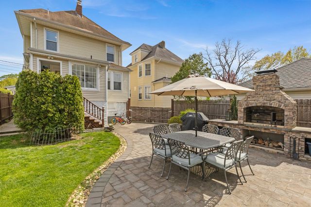 42 Schley Avenue, New Rochelle, NY 10801
