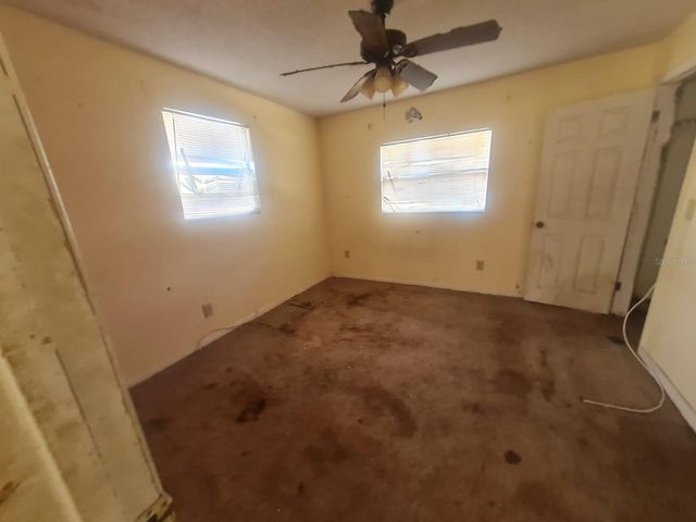 5241 67TH STREET N, St Petersburg, FL 33709