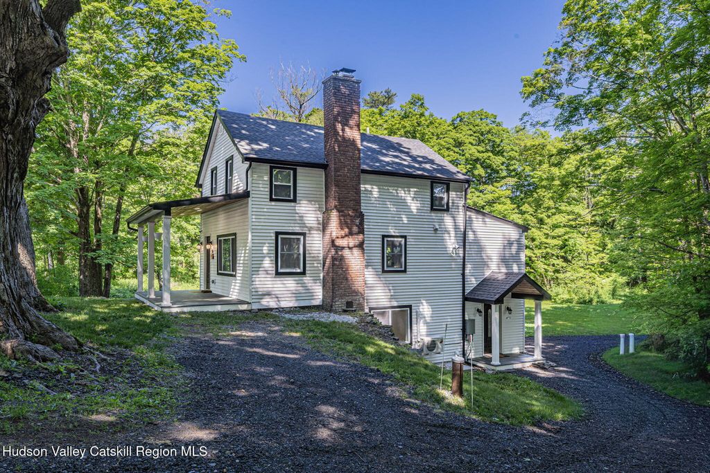 36 Wolven Road, Catskill, NY 12414