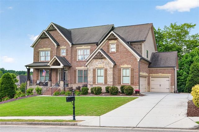 1906 Skybrooke Lane, Hoschton, GA 30548