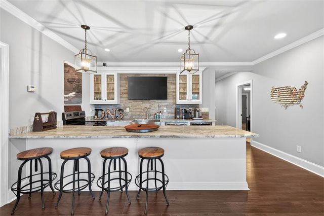 1906 Skybrooke Lane, Hoschton, GA 30548