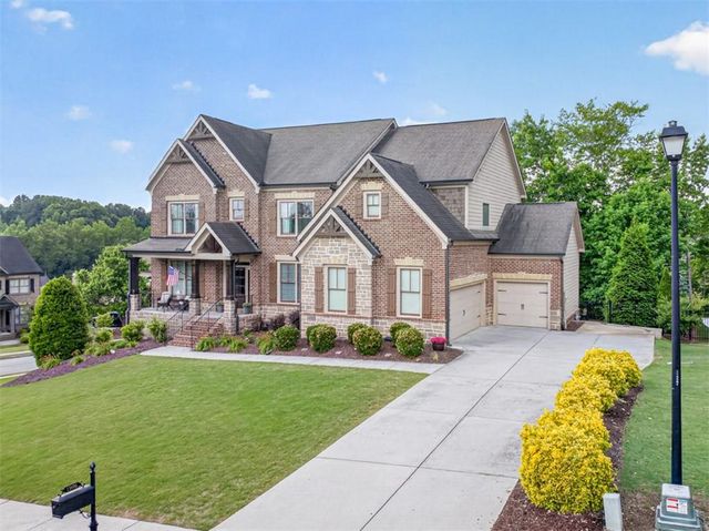 1906 Skybrooke Lane, Hoschton, GA 30548