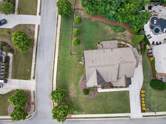 1906 Skybrooke Lane, Hoschton, GA 30548