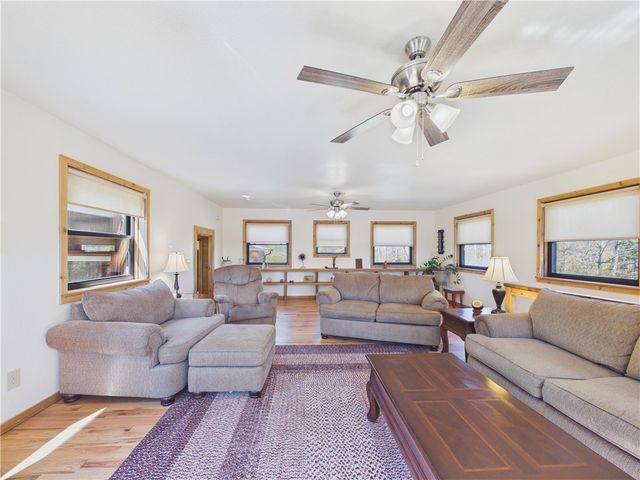 17589 Pleasant View Road, Rogers, AR 72756