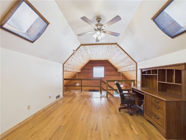 17589 Pleasant View Road, Rogers, AR 72756