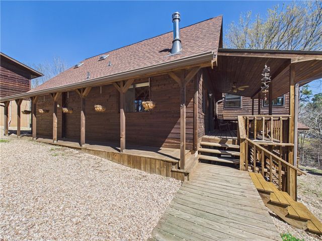 17589 Pleasant View Road, Rogers, AR 72756