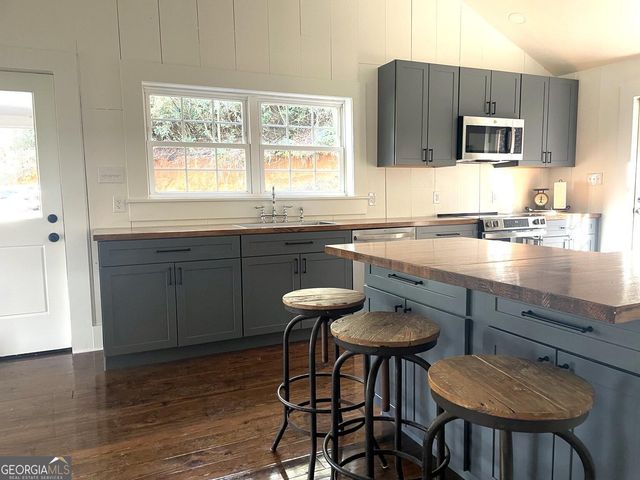 66 Precision Lane, Clayton, GA 30525