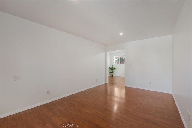 22521 Victory Boulevard B, West Hills, CA 91307