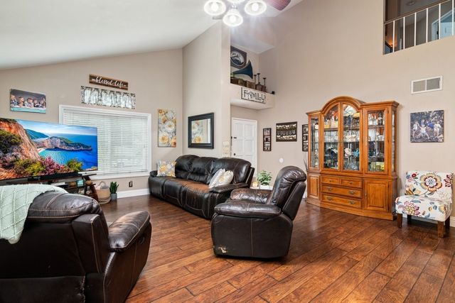 36345 Provence, Murrieta, CA 92562