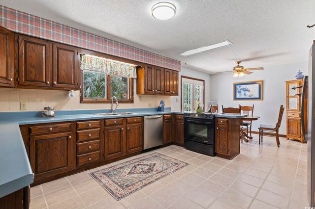 218 Lander Dr., Conway, SC 29526