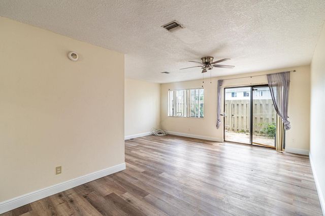 1402 Wharf Lane, Greenacres, FL 33463