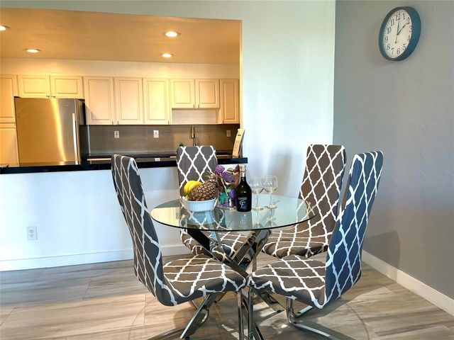 19370 Collins Avenue, Sunny Isles Beach, FL 33160