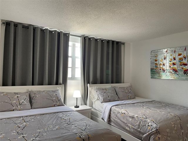 19370 Collins Avenue, Sunny Isles Beach, FL 33160