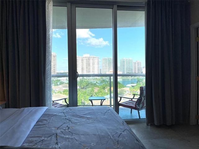 19370 Collins Avenue, Sunny Isles Beach, FL 33160