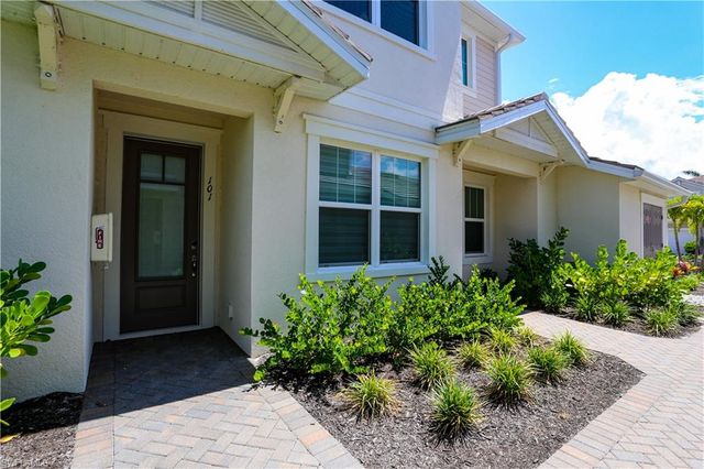 4709 Arboretum CIR 101, Naples, FL 34112