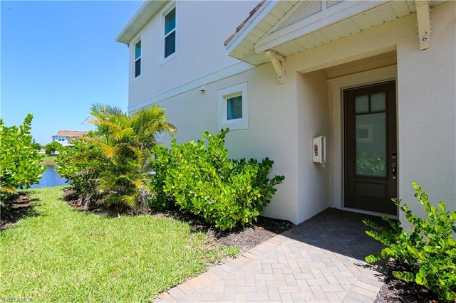 4709 Arboretum CIR 101, Naples, FL 34112