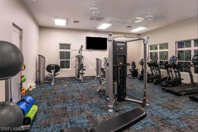 4709 Arboretum CIR 101, Naples, FL 34112