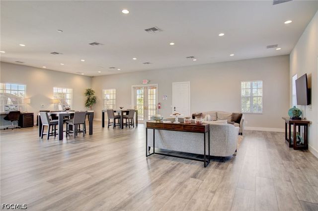 4471 Dalmahoy CT 101, Fort Myers, FL 33916