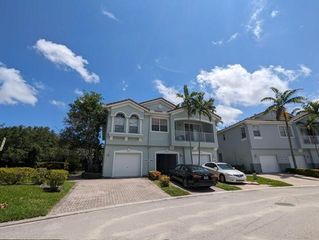 3189 Laurel Ridge Circle, Riviera Beach, FL 33404
