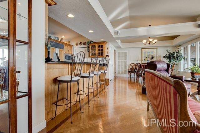 2186 10th Street, Menominee, MI 49858