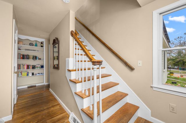 16 Old Toll Road, West Barnstable, MA 02668