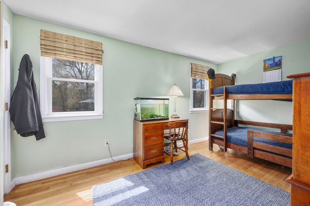 16 Old Toll Road, West Barnstable, MA 02668
