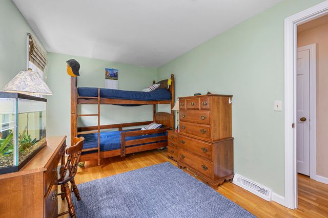 16 Old Toll Road, West Barnstable, MA 02668