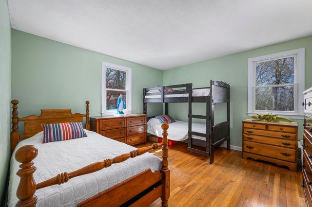 16 Old Toll Road, West Barnstable, MA 02668