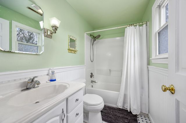 16 Old Toll Road, West Barnstable, MA 02668