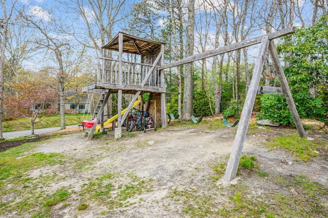 16 Old Toll Road, West Barnstable, MA 02668