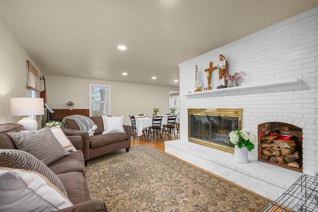 16 Old Toll Road, West Barnstable, MA 02668