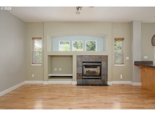 3789 Nw 4TH Ave, Hillsboro, OR 97124
