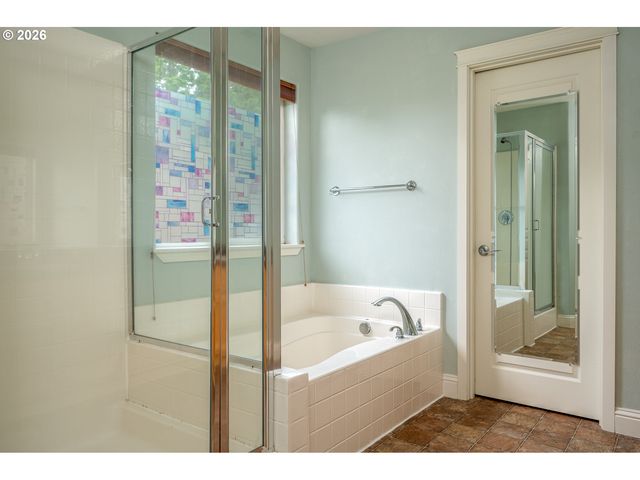 3789 Nw 4TH Ave, Hillsboro, OR 97124