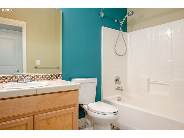 3789 Nw 4TH Ave, Hillsboro, OR 97124