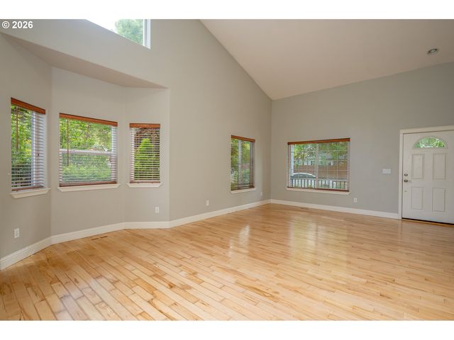 3789 Nw 4TH Ave, Hillsboro, OR 97124