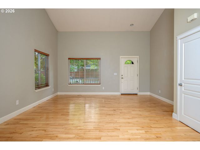 3789 Nw 4TH Ave, Hillsboro, OR 97124
