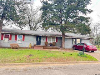 1003 Tyler, Jacksonville, TX 75766