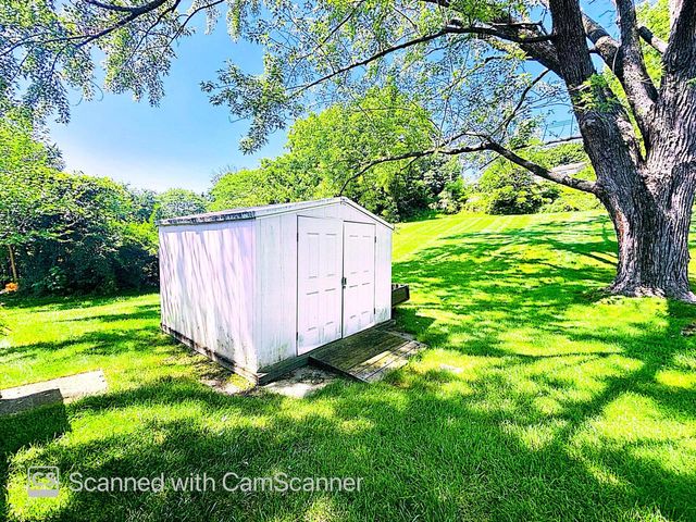 5135 S Menard DRIVE, New Berlin, WI 53151