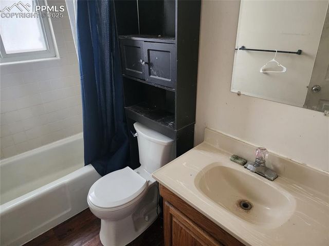 6740 Fielding Circle, Colorado Springs, CO 80911