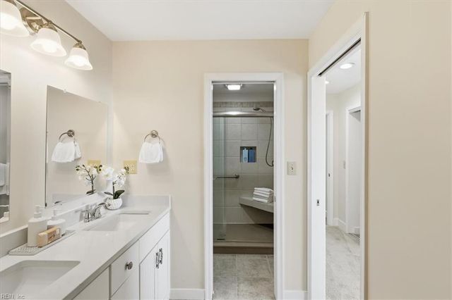 40 Rader St Apt 403, Norfolk, VA 23510