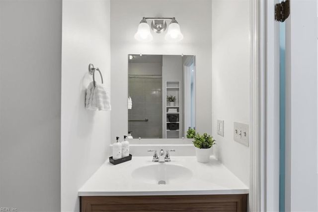 40 Rader St Apt 403, Norfolk, VA 23510