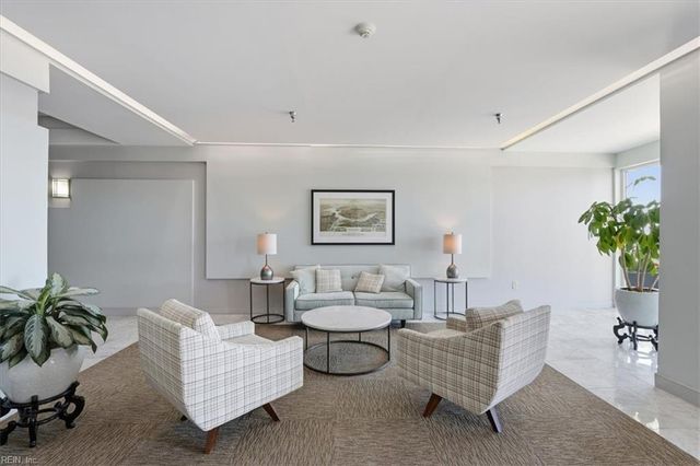 40 Rader St Apt 403, Norfolk, VA 23510